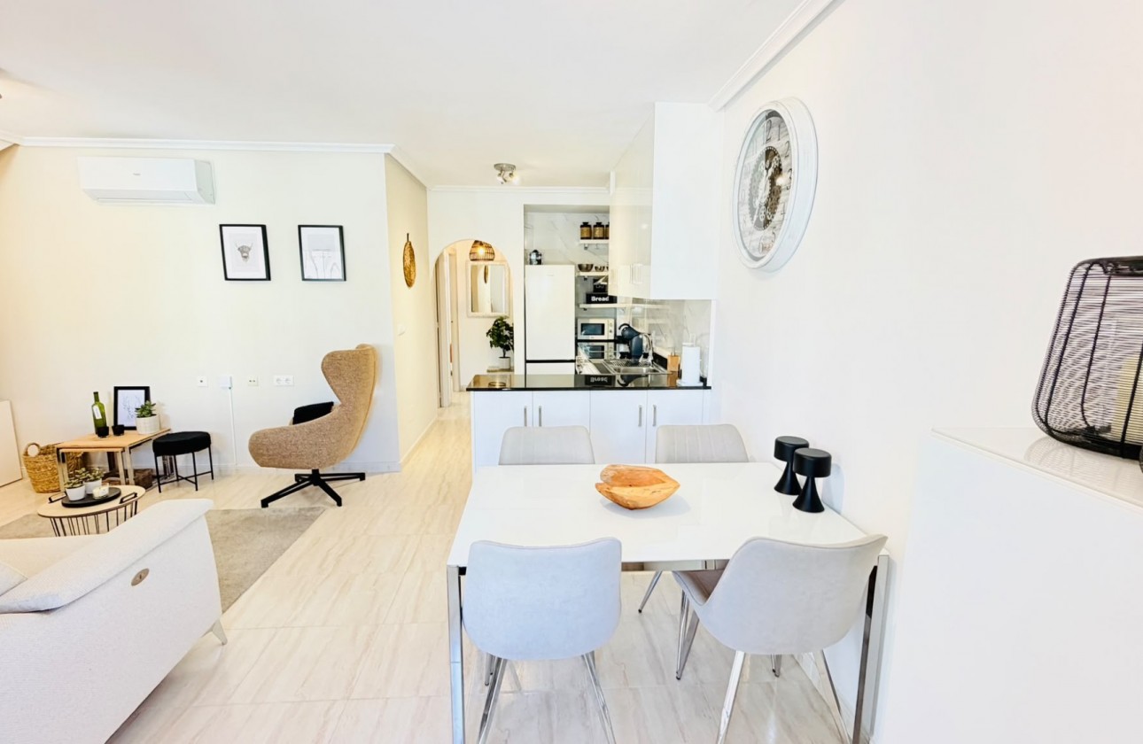 Resale - Villa - Daya Vieja - Costa Blanca