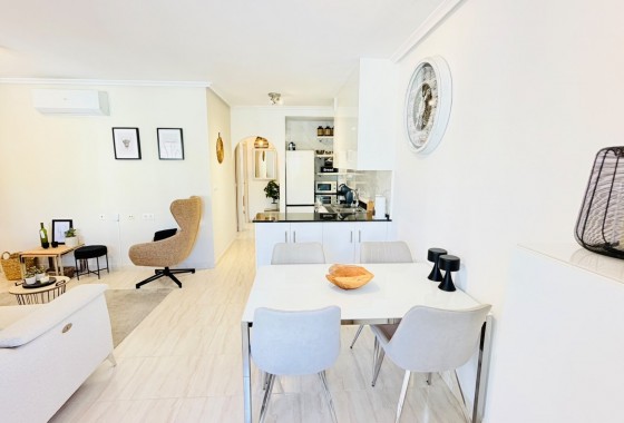 Resale - Villa - Daya Vieja - Costa Blanca