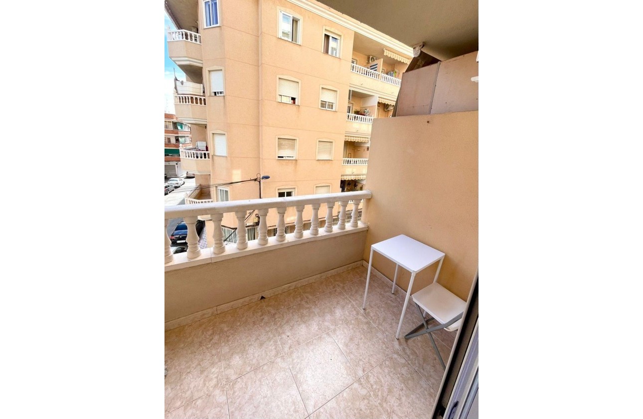 Revente - Appartement - Torrevieja - Centro