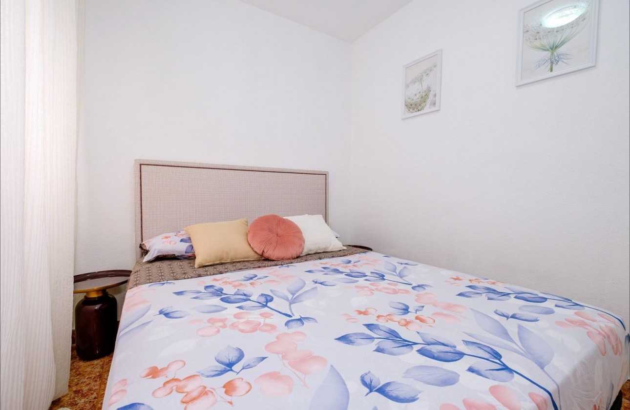 Resale - Apartment / flat - Torrevieja - Playa del Cura