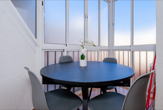 Resale - Apartment / flat - Torrevieja - Playa del Cura