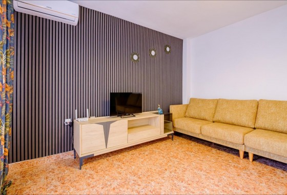 Resale - Apartment / flat - Torrevieja - Playa del Cura