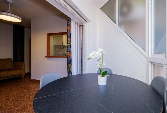 Resale - Apartment / flat - Torrevieja - Playa del Cura
