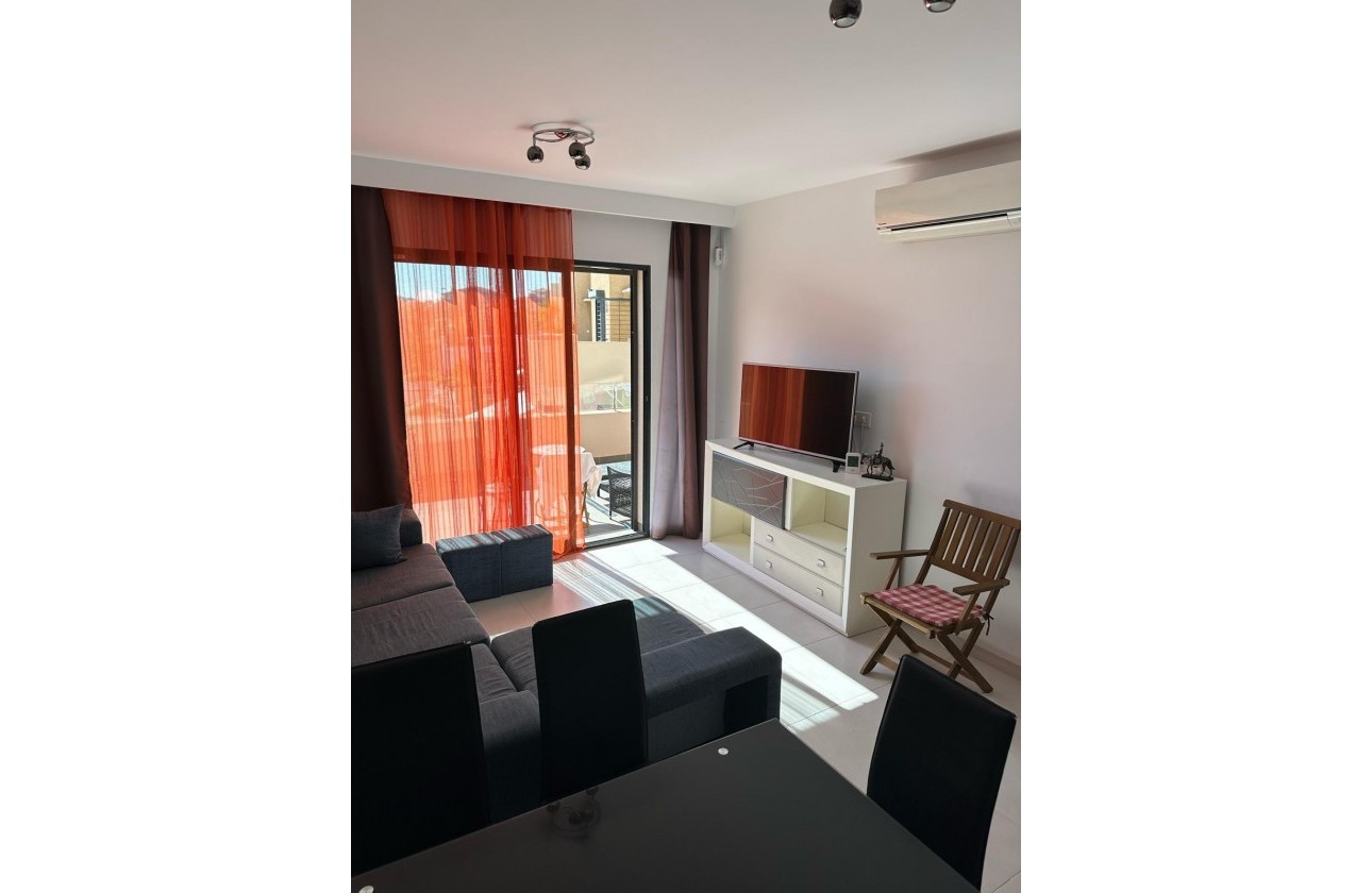 Resale - Bungalow - Orihuela Costa - La Zenia