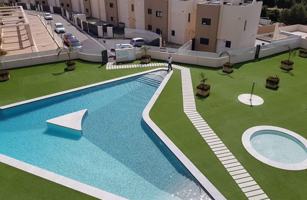 Resale - Bungalow - Orihuela Costa - La Zenia