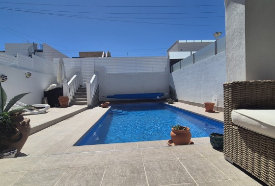 Reventa - Semi Detached - Villamartin - Costa Blanca