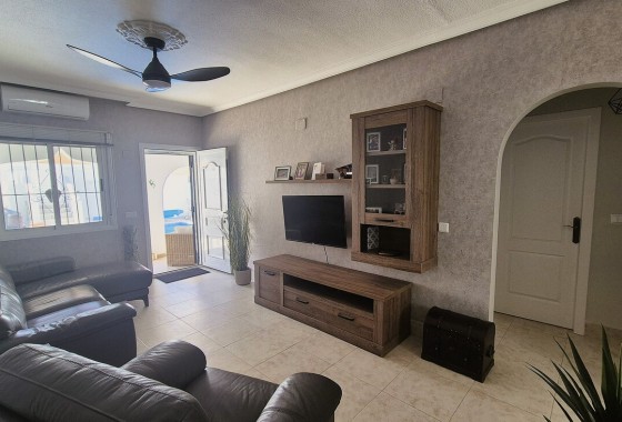 Reventa - Semi Detached - Villamartin - Costa Blanca