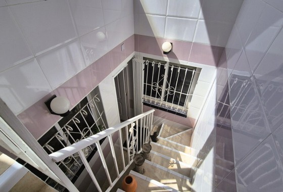 Reventa - Semi Detached - Villamartin - Costa Blanca