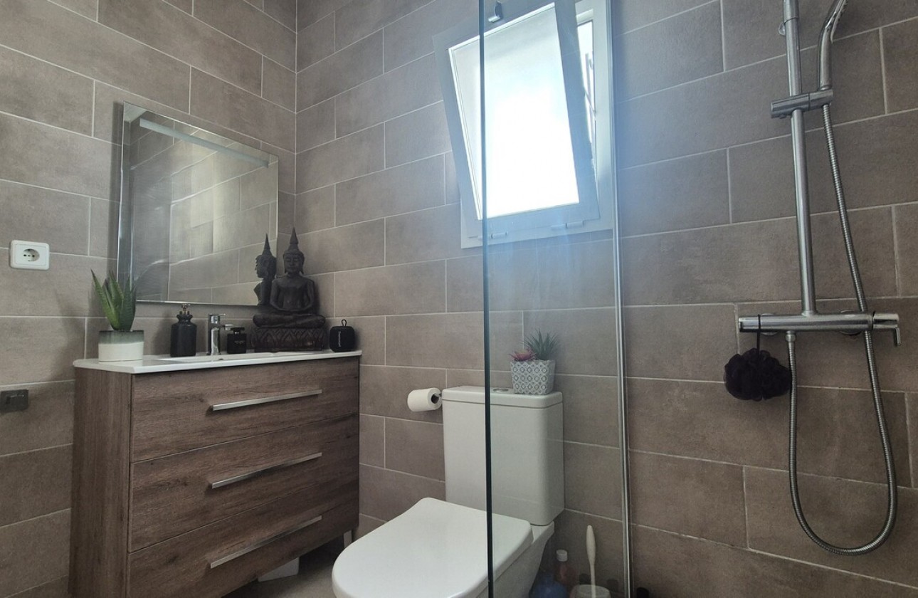 Reventa - Semi Detached - Villamartin - Costa Blanca