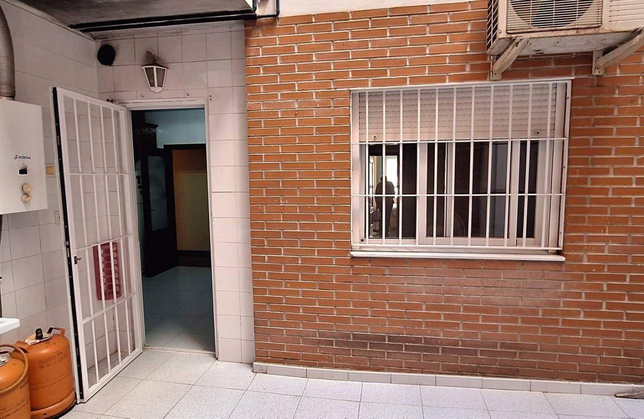 Resale - Apartment / flat - Murcia - San Benito-patiño