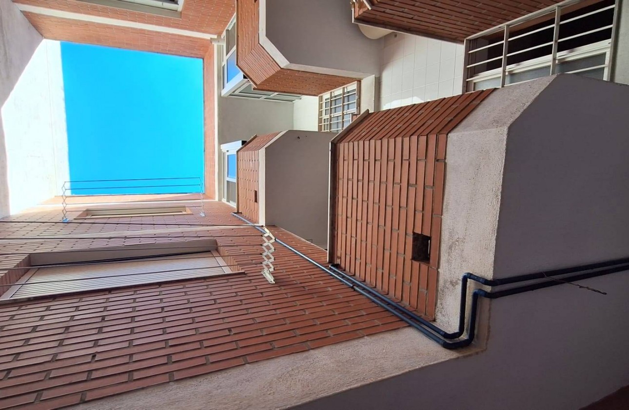 Resale - Apartment / flat - Murcia - San Benito-patiño