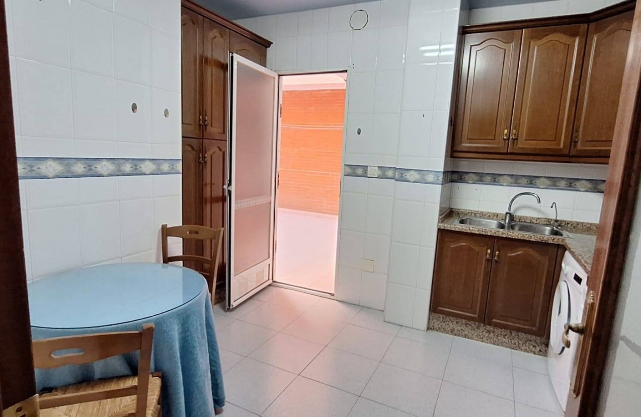Resale - Apartment / flat - Murcia - San Benito-patiño