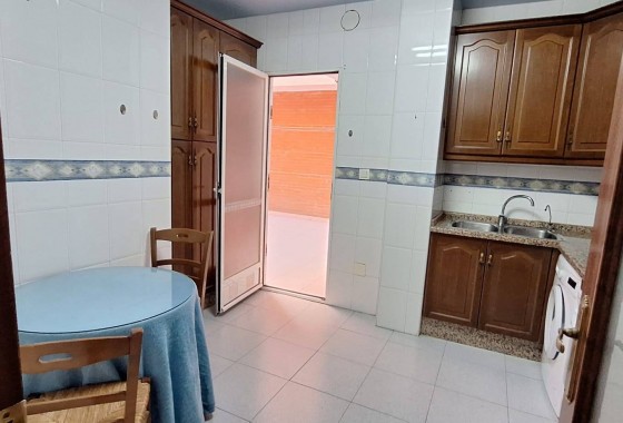 Resale - Apartment / flat - Murcia - San Benito-patiño