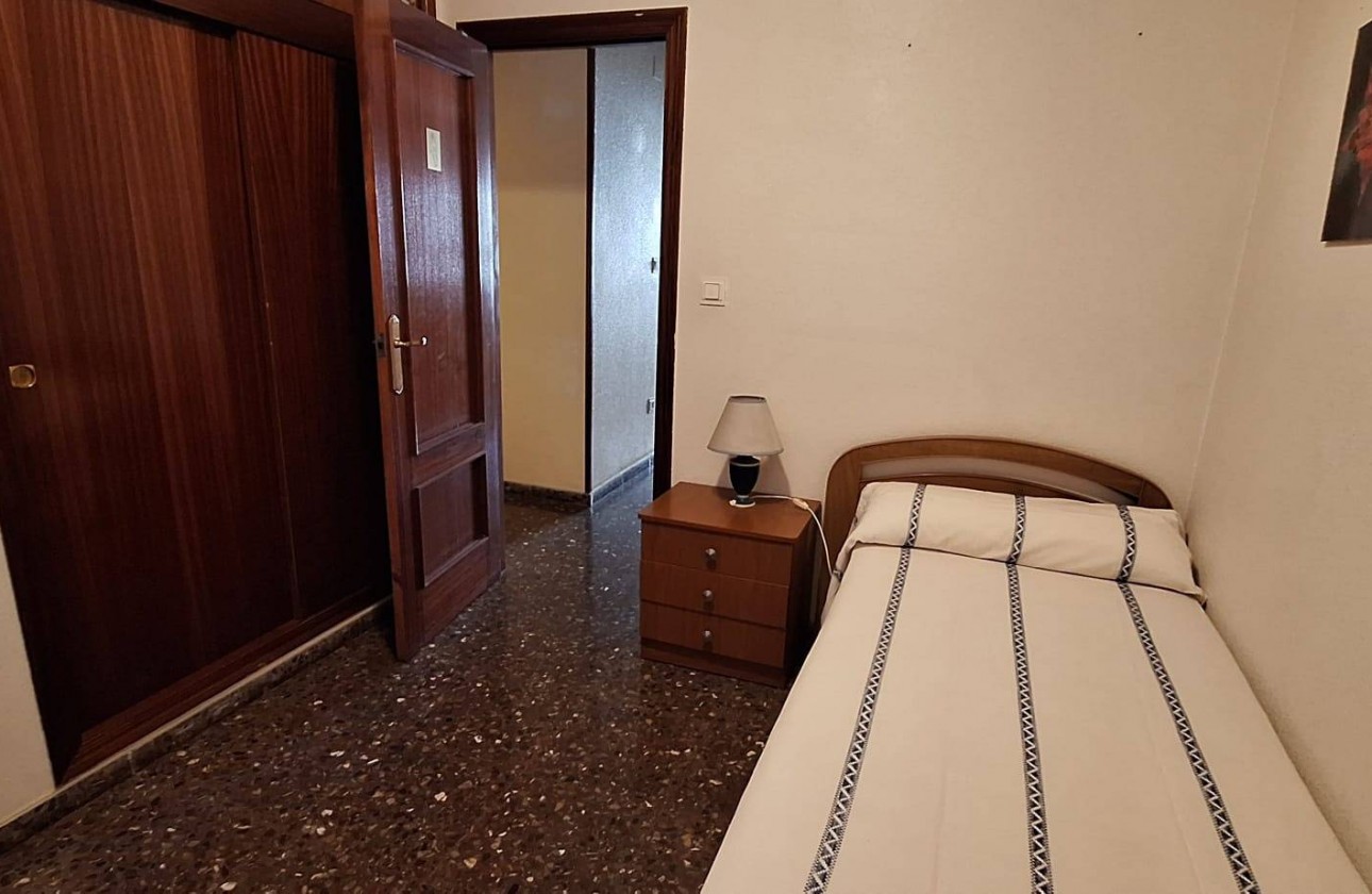 Resale - Apartment / flat - Murcia - San Benito-patiño