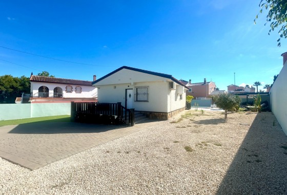 Revente - Villa - Pilar de la Horadada - Pinar de Campoverde