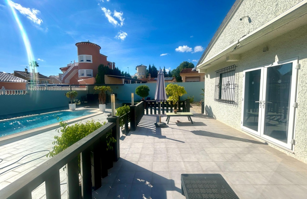 Revente - Villa - Pilar de la Horadada - Pinar de Campoverde