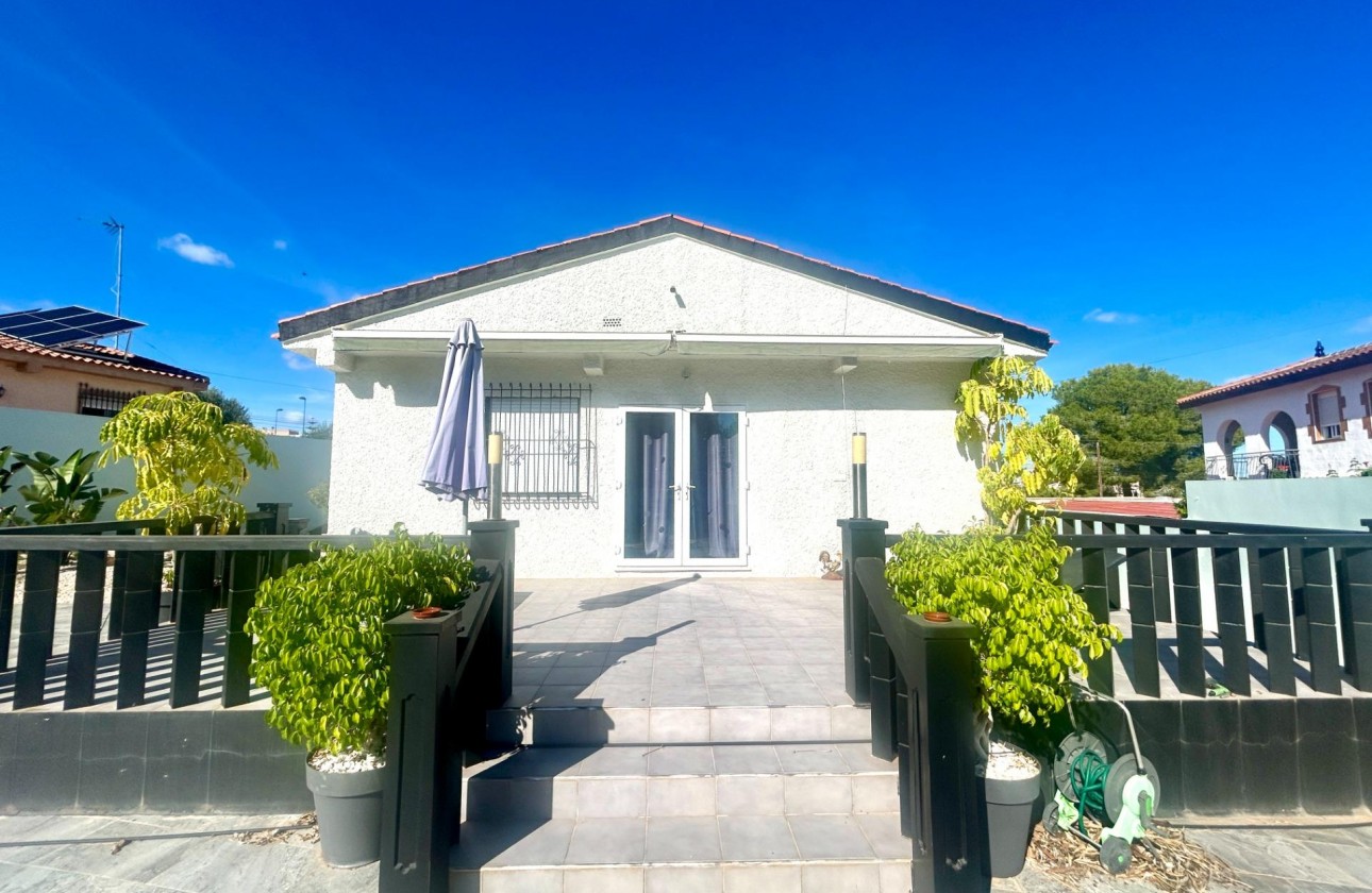 Revente - Villa - Pilar de la Horadada - Pinar de Campoverde