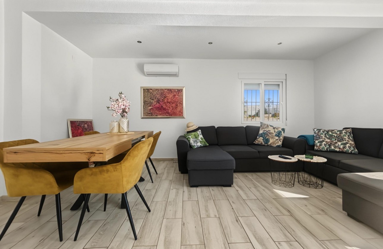 Revente - Villa - Pilar de la Horadada - Pinar de Campoverde