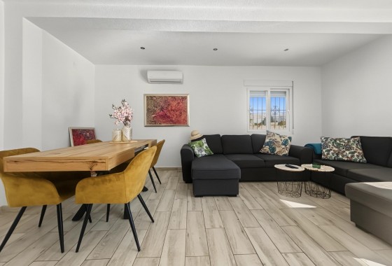 Revente - Villa - Pilar de la Horadada - Pinar de Campoverde
