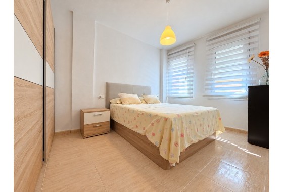 Revente - Villa - Daya Nueva - Costa Blanca