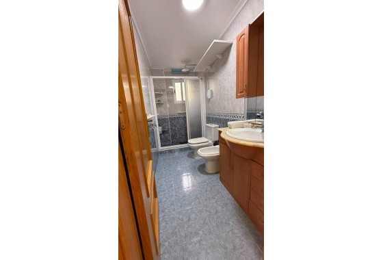 Resale - Bungalow - Torrevieja - LA MATA
