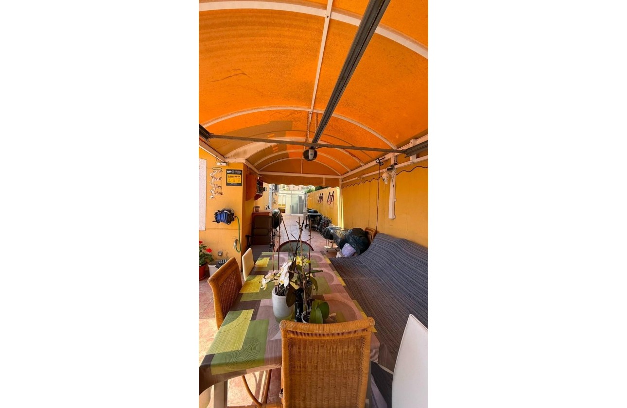 Resale - Bungalow - Torrevieja - LA MATA