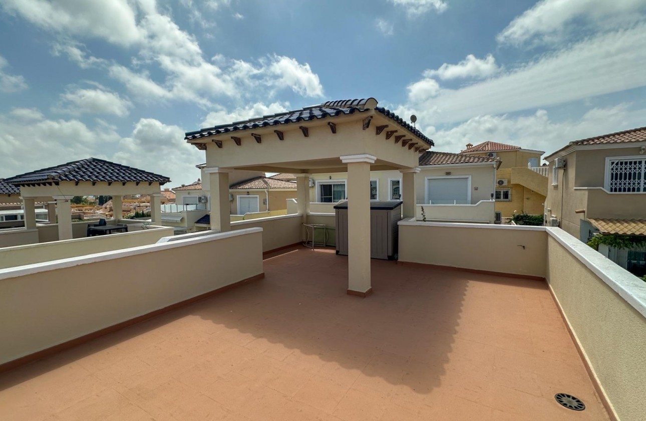 Resale - Duplex - San Miguel de Salinas - Las Filipinas