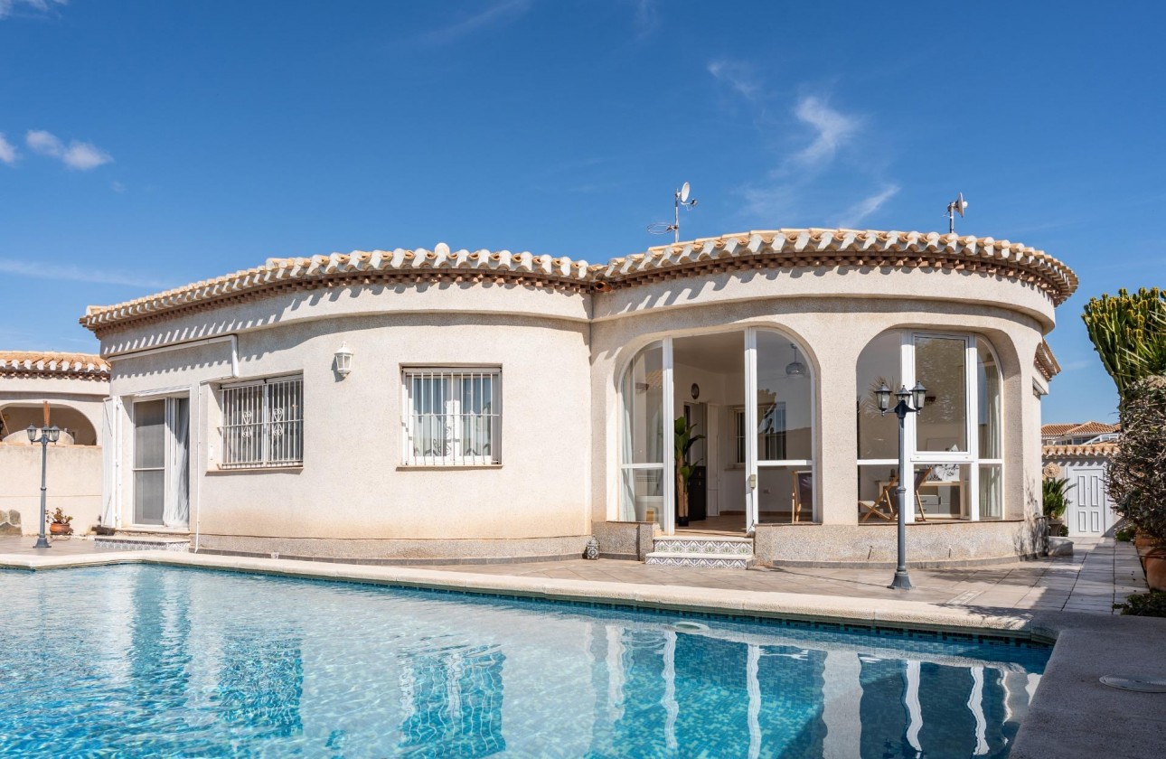 Revente - Villa - Orihuela Costa - Playa Flamenca