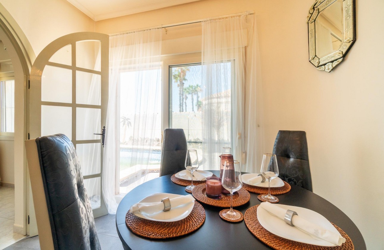 Revente - Villa - Orihuela Costa - Playa Flamenca