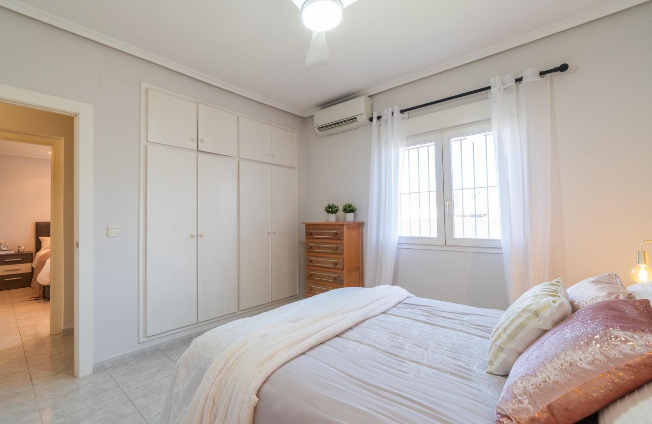Revente - Villa - Orihuela Costa - Playa Flamenca