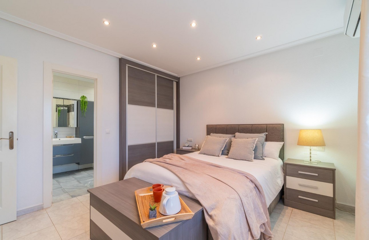 Revente - Villa - Orihuela Costa - Playa Flamenca