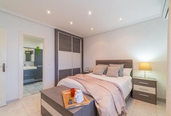 Revente - Villa - Orihuela Costa - Playa Flamenca