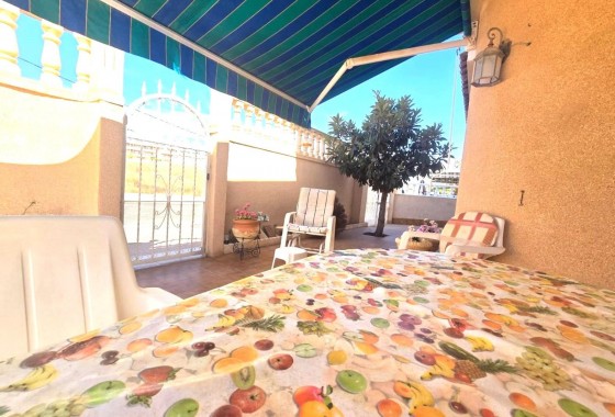 Resale - Villa - Torrevieja - Los Balcones - Los Altos del Edén