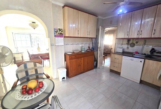 Resale - Villa - Torrevieja - Los Balcones - Los Altos del Edén