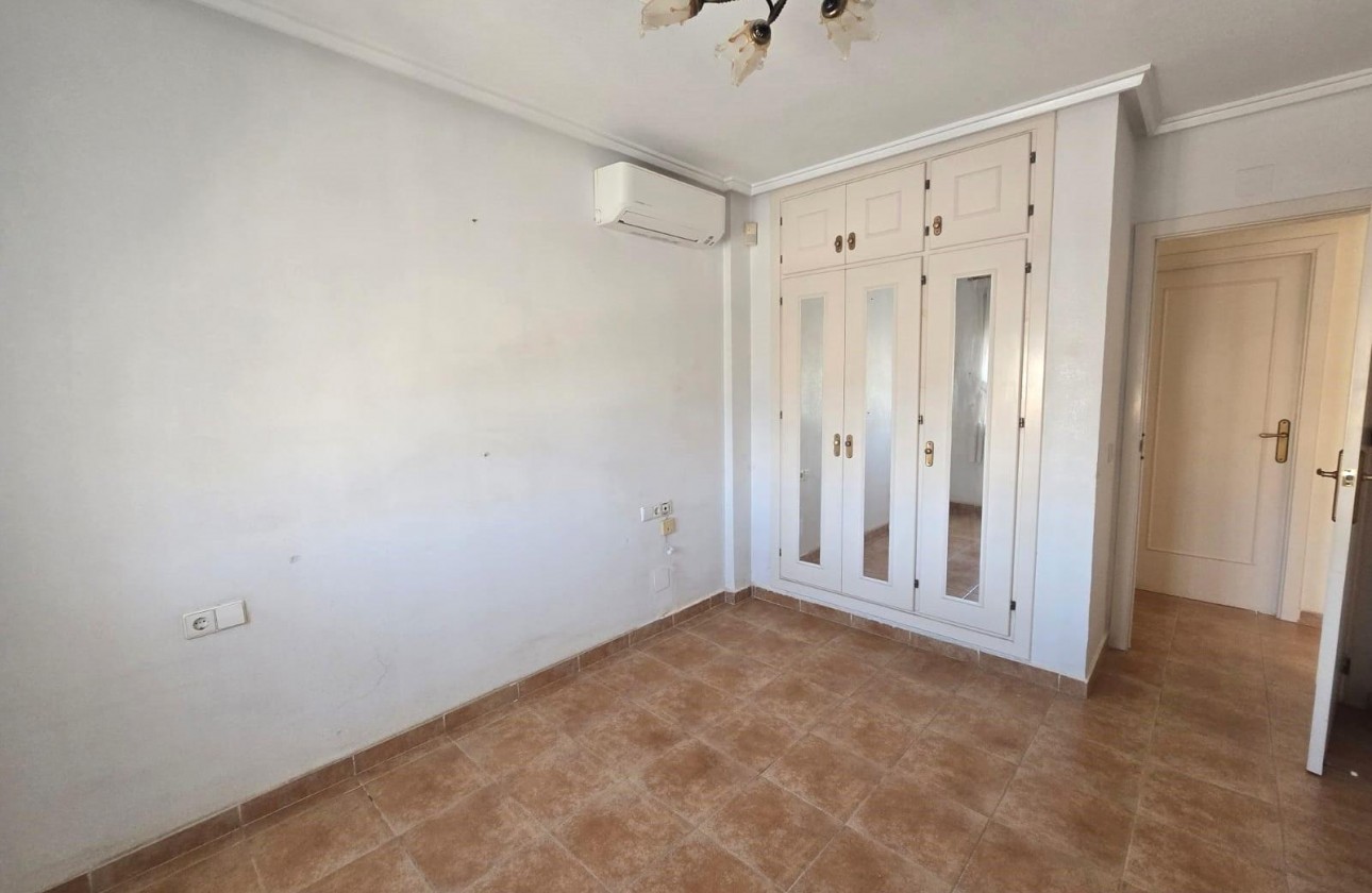 Resale - Villa - Torrevieja - Los Balcones - Los Altos del Edén