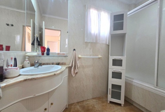 Resale - Villa - Torrevieja - Los Balcones - Los Altos del Edén