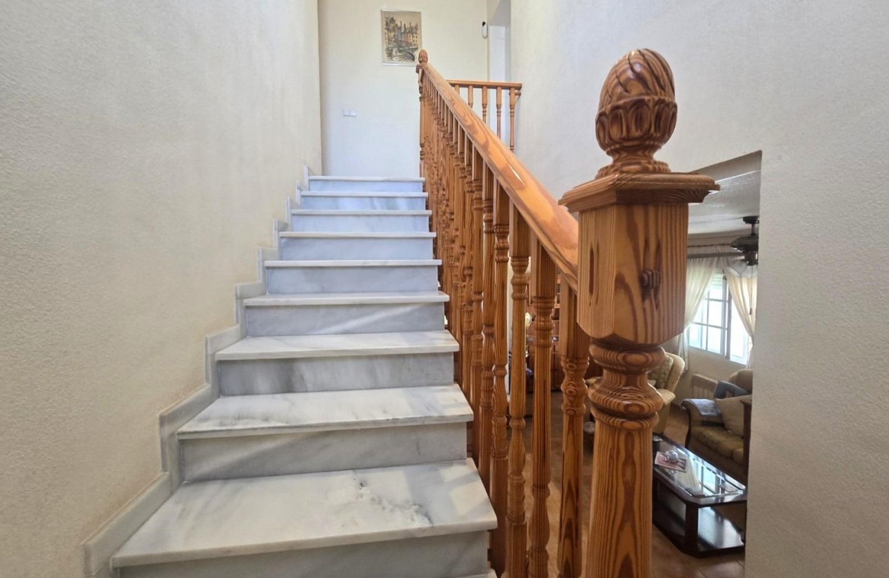 Resale - Villa - Torrevieja - Los Balcones - Los Altos del Edén