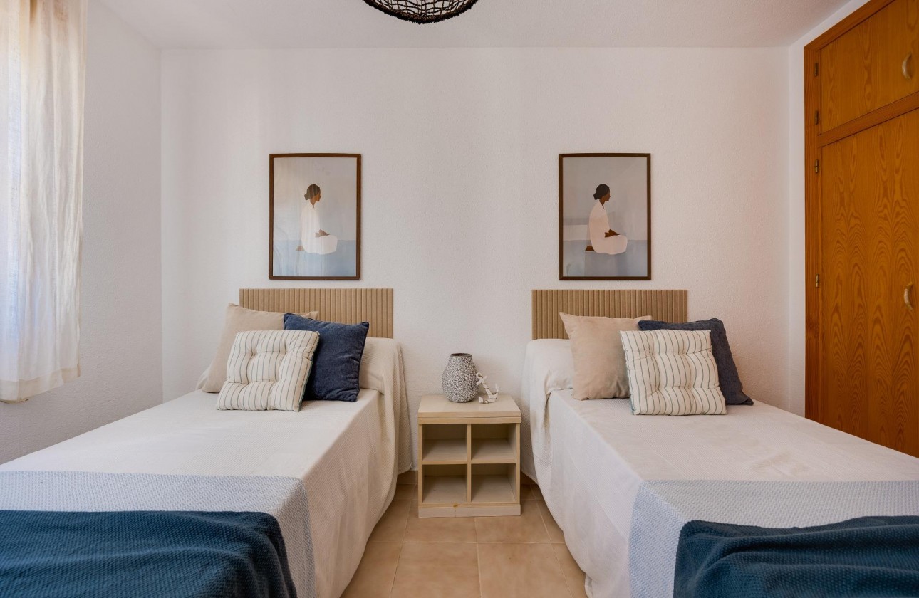 Resale - Bungalow - Torrevieja - Los balcones