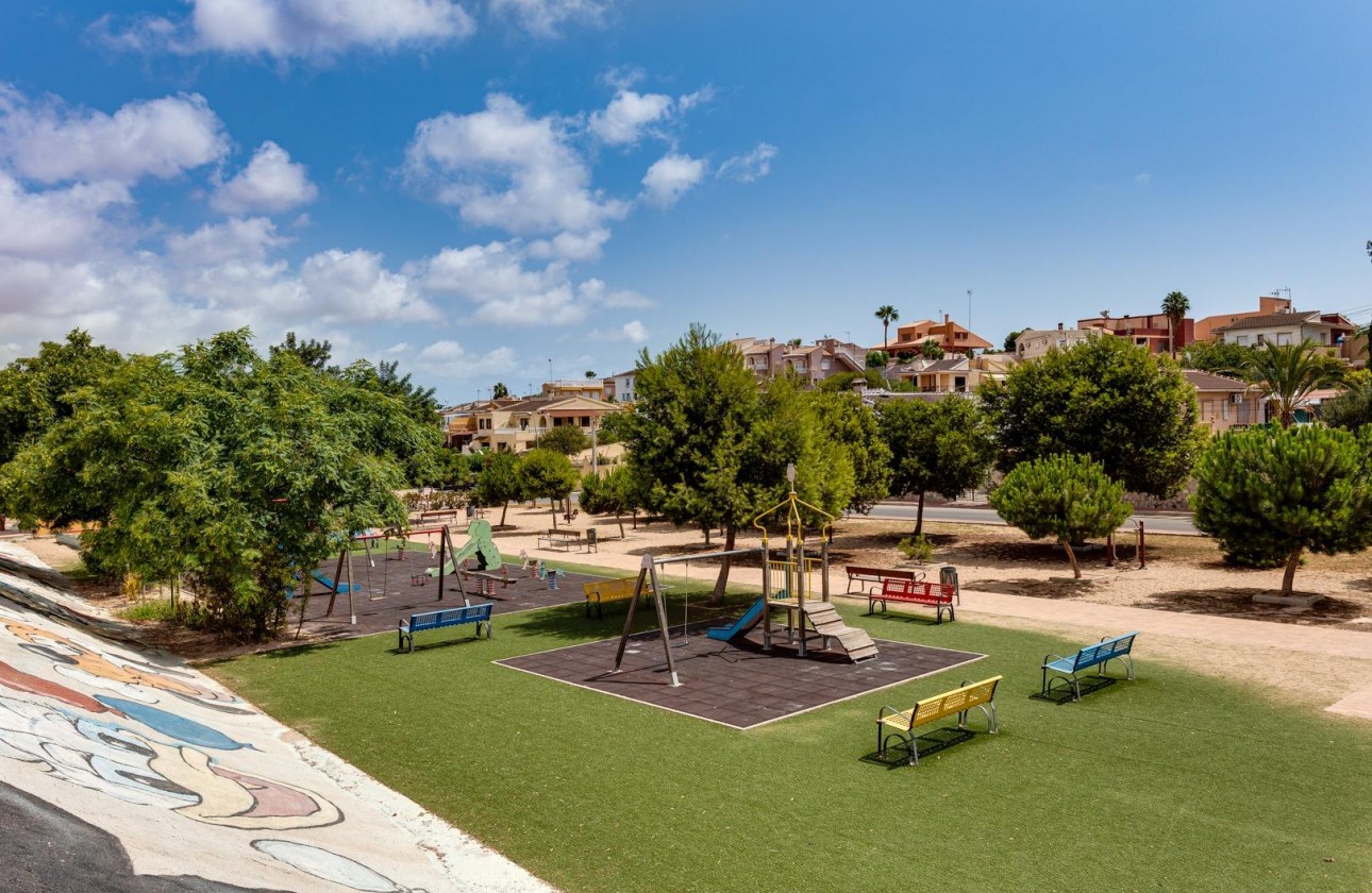 Resale - Bungalow - Torrevieja - Los balcones