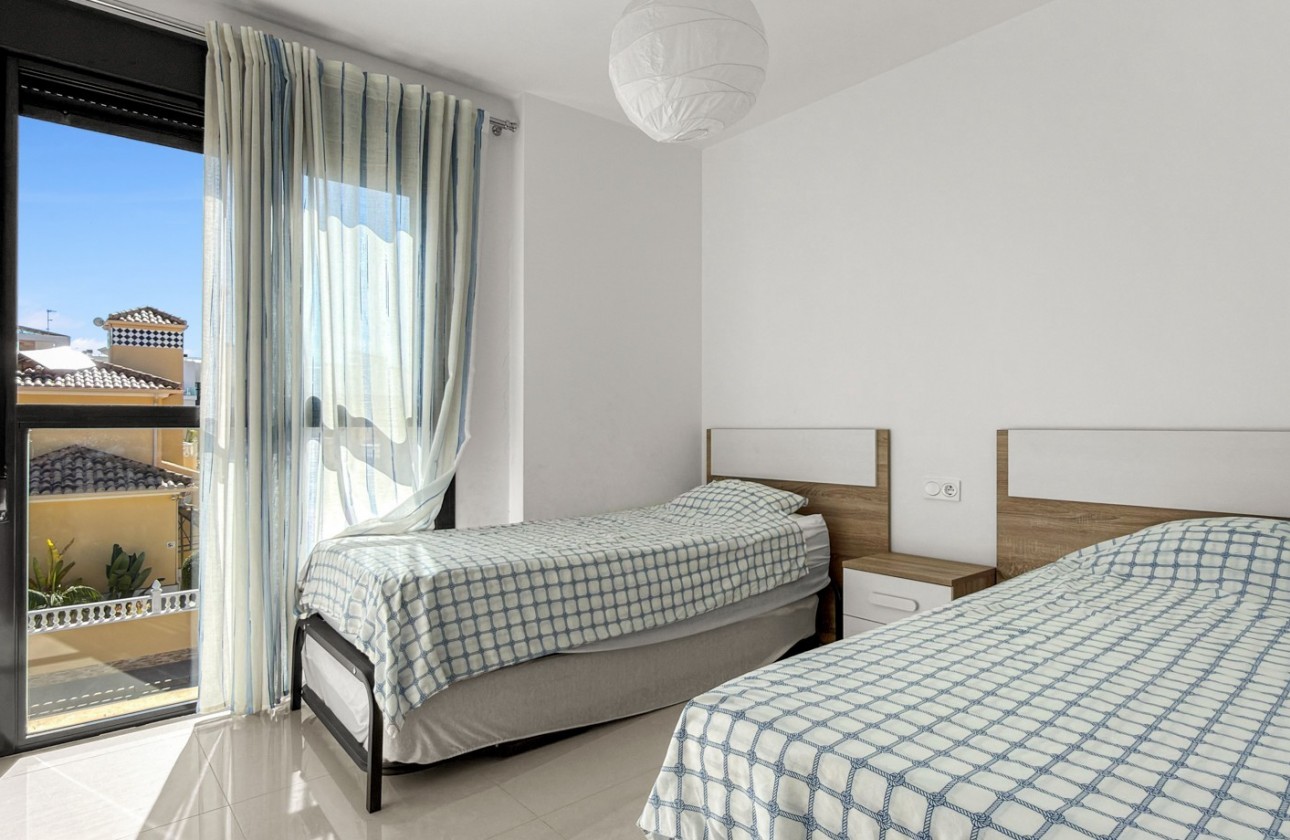 Revente - Appartement - Orihuela Costa - La Zenia