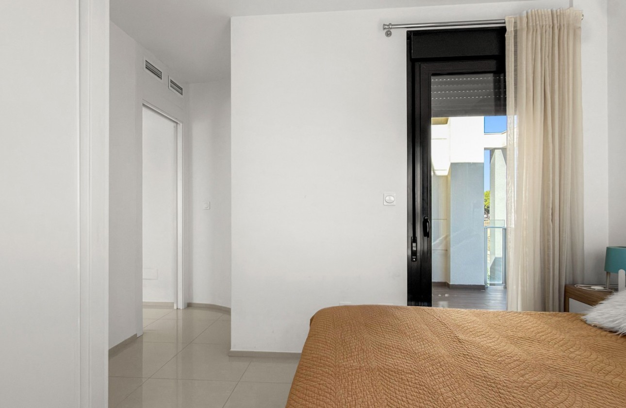 Revente - Appartement - Orihuela Costa - La Zenia