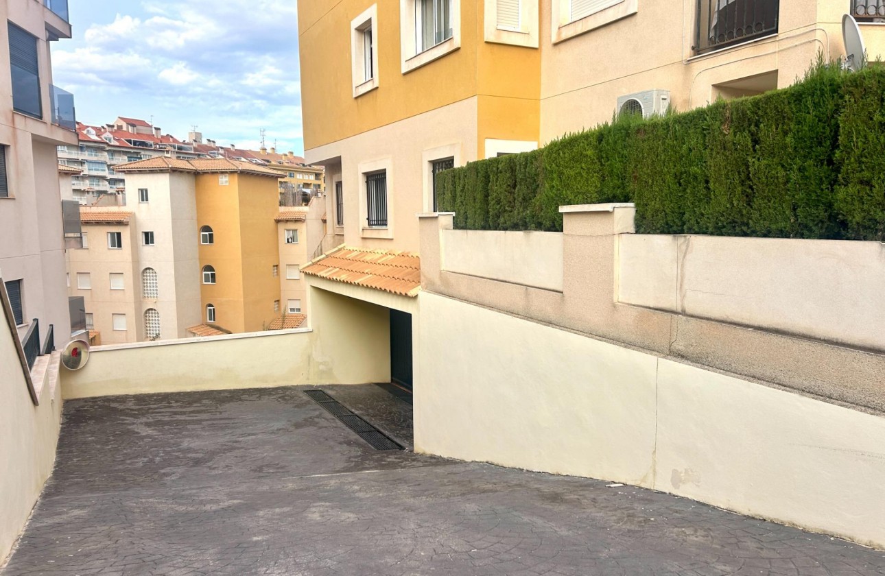 Revente - Parking - Dehesa de campoamor - Altos de campoamor