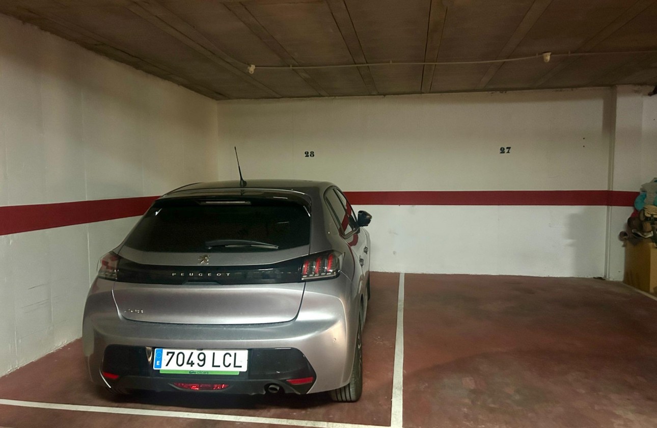 Revente - Parking - Dehesa de campoamor - Altos de campoamor
