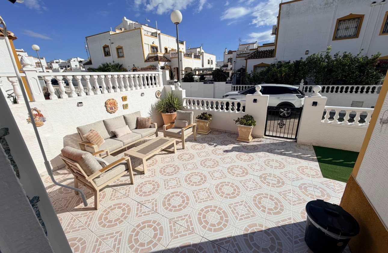 Revente - Villa - Orihuela - Entre Naranjos Vistabella