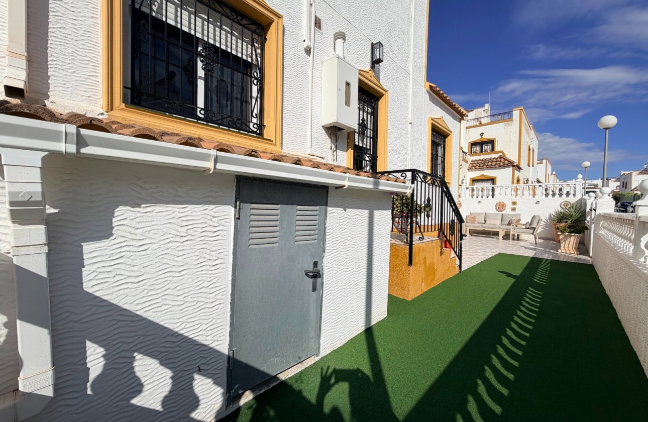 Revente - Villa - Orihuela - Entre Naranjos Vistabella