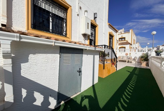 Revente - Villa - Orihuela - Entre Naranjos Vistabella