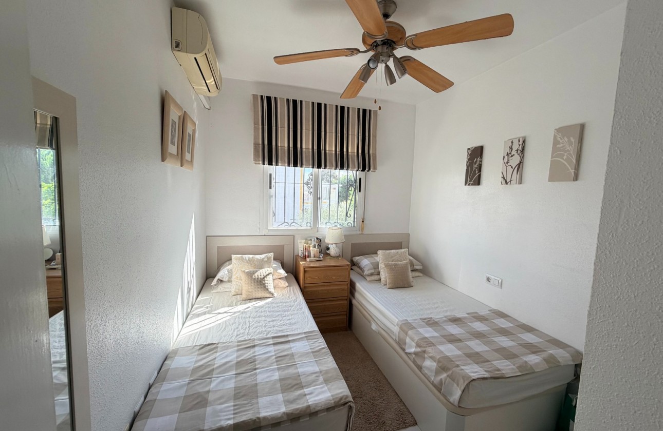 Revente - Villa - Orihuela - Entre Naranjos Vistabella
