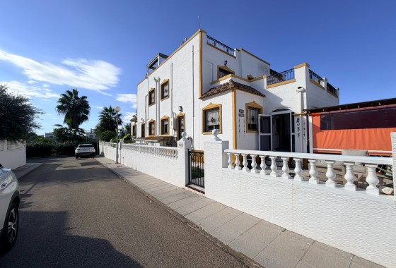 Revente - Villa - Orihuela - Entre Naranjos Vistabella