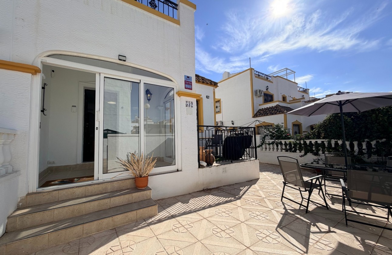 Revente - Villa - Orihuela - Entre Naranjos Vistabella