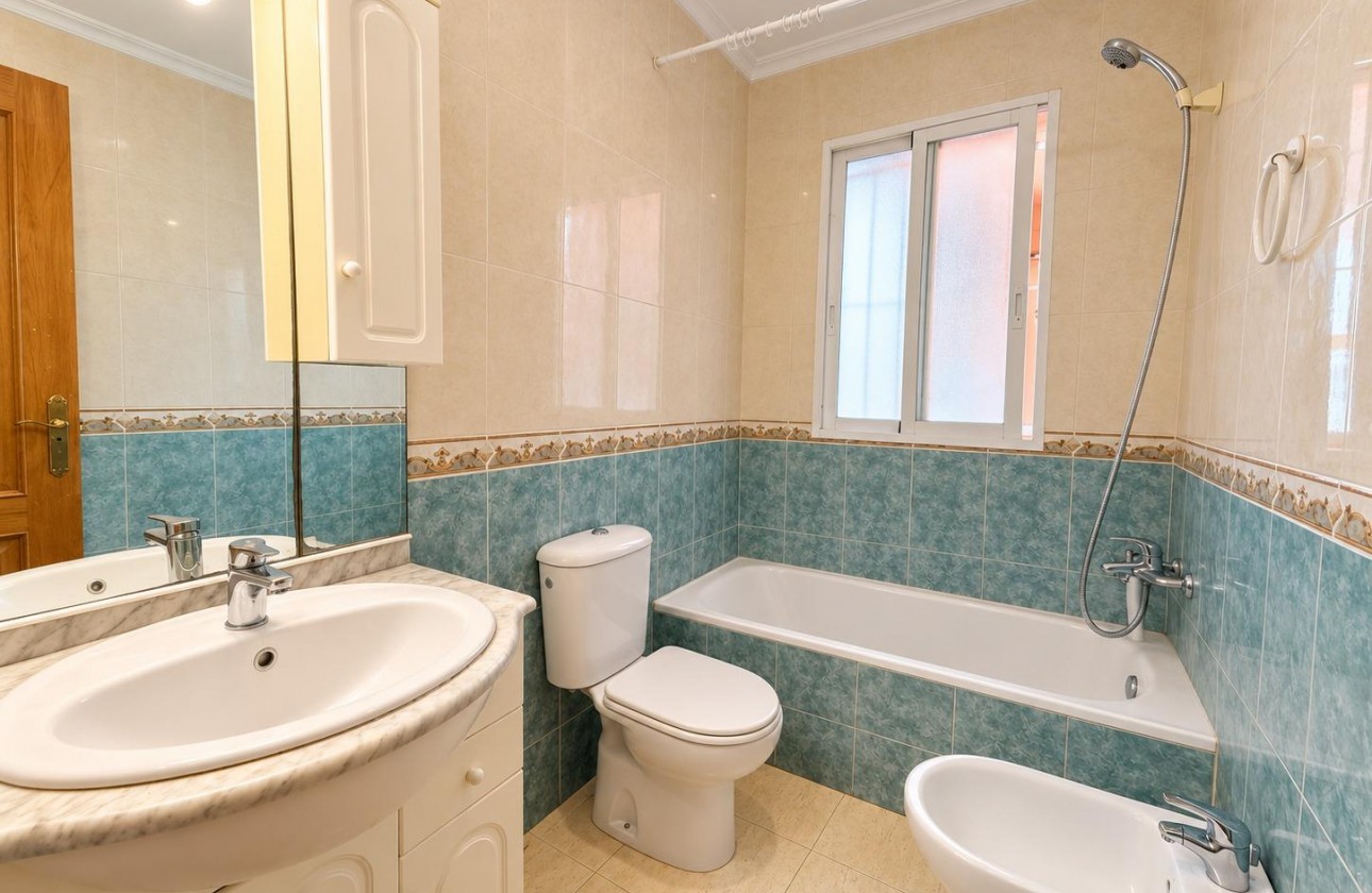 Revente - Appartement - Torrevieja - Estacion de autobuses
